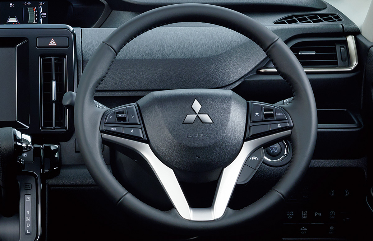 ステアリングオーディオスイッチ