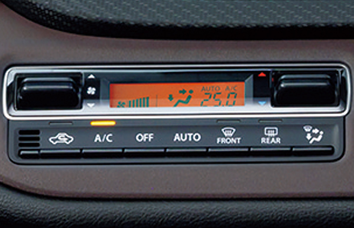 フルオートエアコン<br>［エアフィルター付］