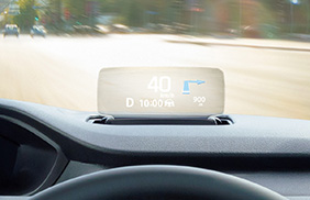 ヘッドアップディスプレイ［カラー］