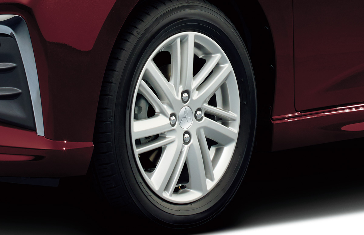 15インチアルミホイール