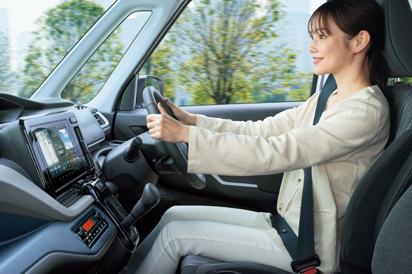 運転しやすく、疲れにくいポジション