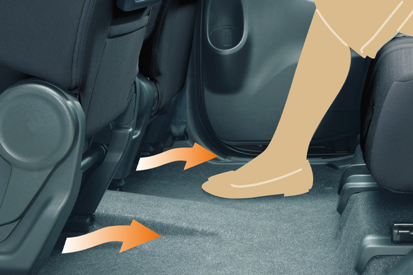 ■リヤヒーターダクト