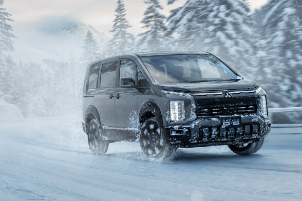 S-AWC（Super-All Wheel Control）