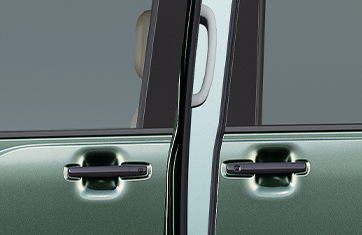 助手席側電動スライドドア（イージークローザー付）