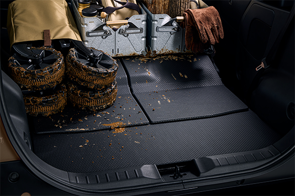 樹脂ラゲッジボード