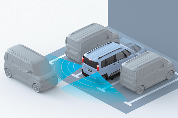 後退時交差車両検知警報システム［RCTA］