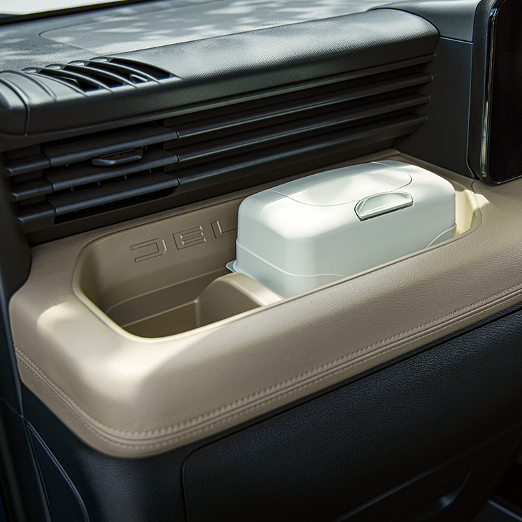 使い勝手を考え抜いた多彩な収納。