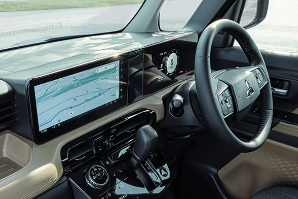 12.3インチ+7インチ一体型ディスプレイ