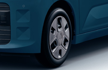 155/65R14タイヤ＋14インチスチールホイール（フルホイールカバー付）