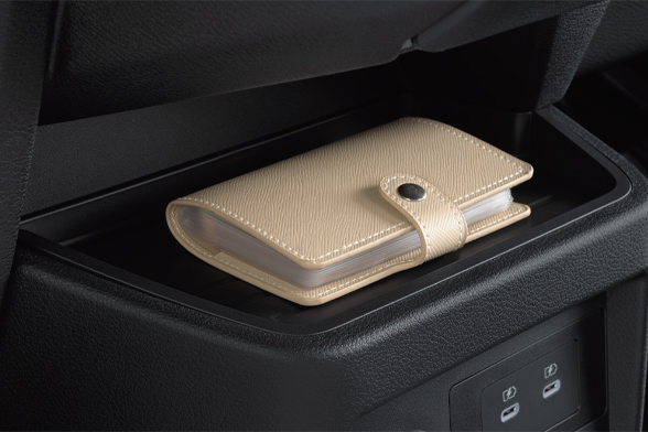 インパネロワートレイ