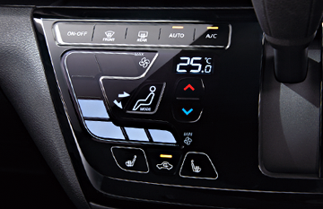 タッチパネル式フルオートエアコン