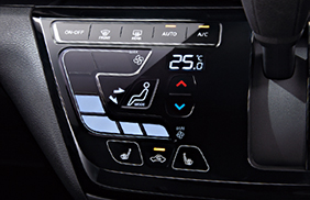 タッチパネル式フルオートエアコン