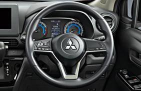 ステアリングホイール（本革巻＋ステアリングヒーター）