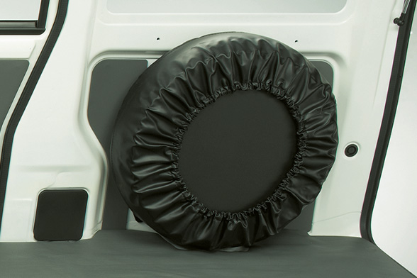 スペアタイヤ（含むジャッキ＆ツール）