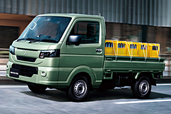 三菱 e-Assist（運転支援機能）