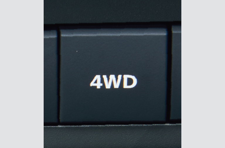 2WD⇔4WDスイッチ