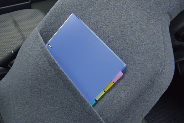 運転席シートバックポケット