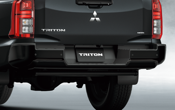 リヤバンパー（ブラックメタリック）