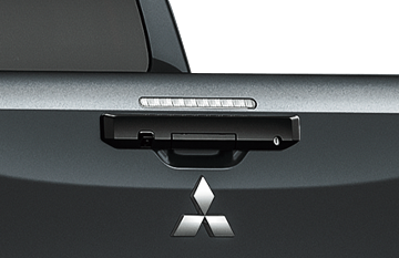 リヤゲートハンドル（ブラックメタリック）