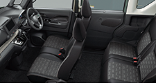 Delica Mini T Premium interior