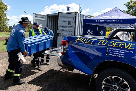 Triton Pick-Up Trucks Are Provided to Areas Affected by Flood due to Heavy Rain [Australia]