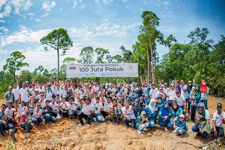 MMM Plants Trees for Forest Research Institute Malaysia [Malaysia]