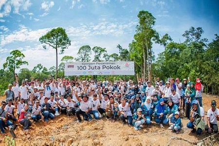 MMM Plants Trees for Forest Research Institute Malaysia [Malaysia]