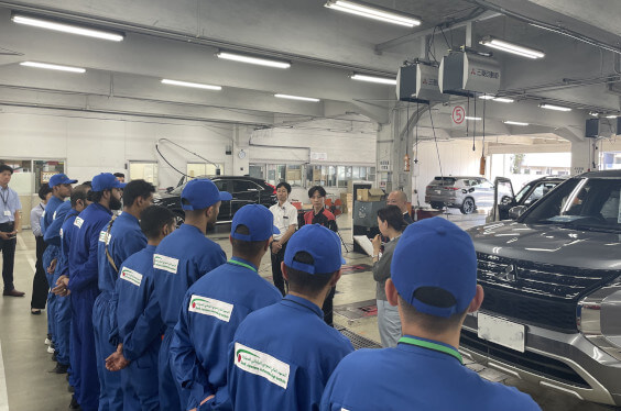 Tour of maintenance shop