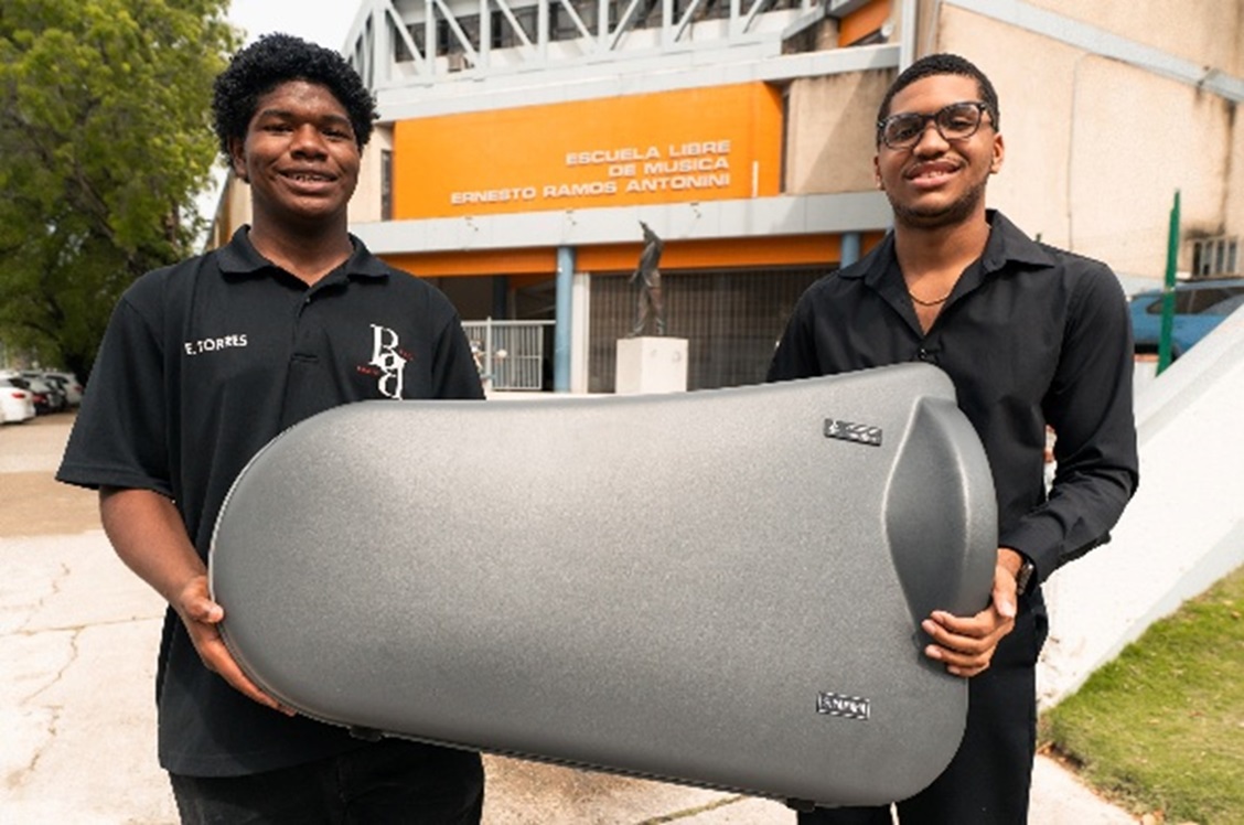 MMSC Supports Puerto Rican Ambition of Youth Through Music – Behind the Scenes of the Campaign Soundtrack Production