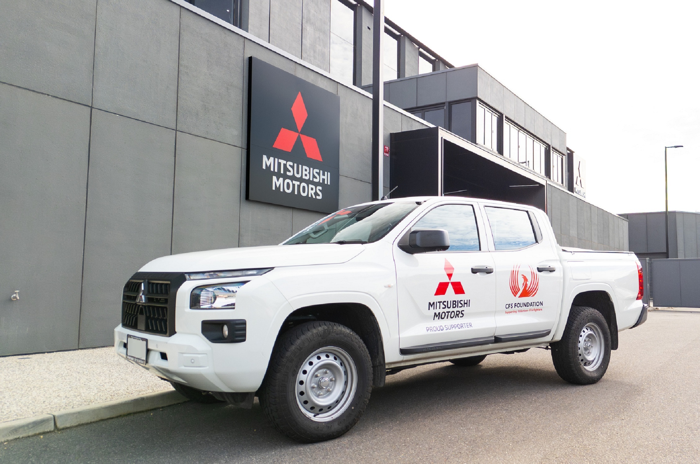 MMAL Providing a “Triton” to Support Local Firefighting Activities [Australia]