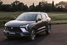 三菱自動車、新型コンパクトSUV『エクスフォース』をインドネシアで世界初披露