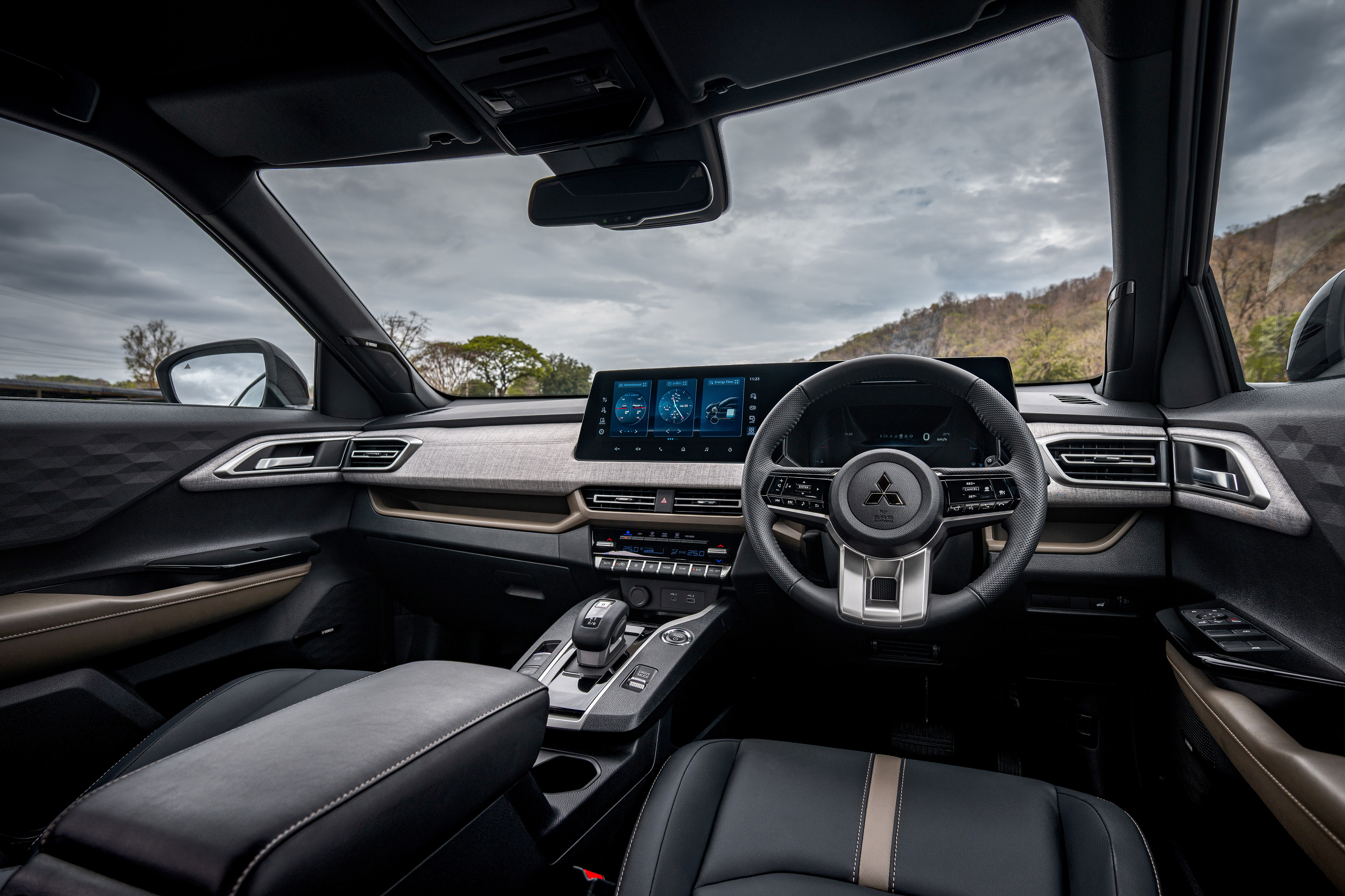 Xforce_Interior