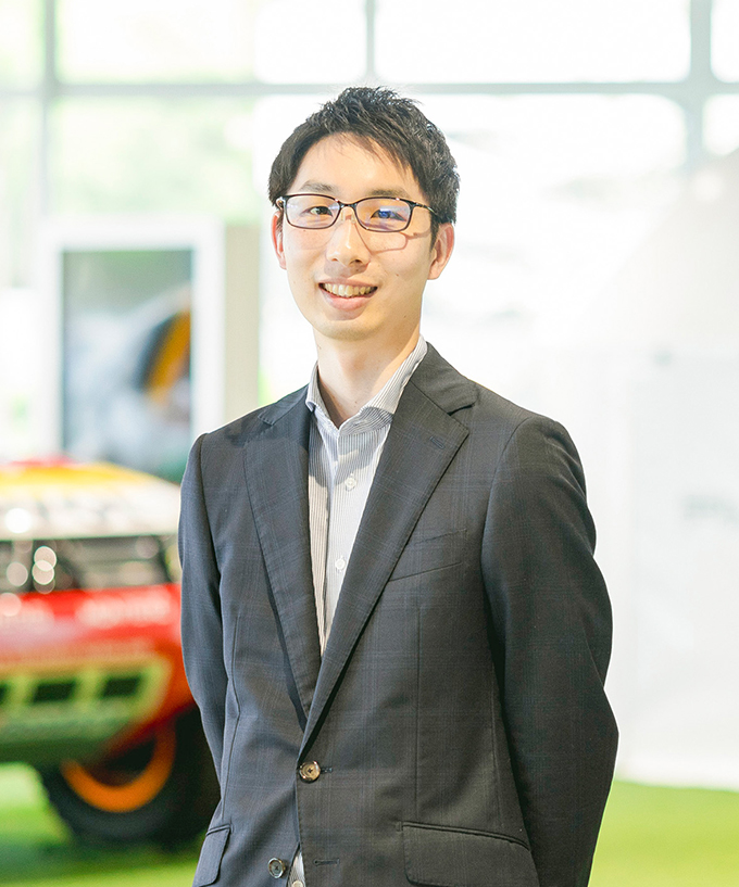 調達コミュニケーション本部 材料･シャシー･ボデー部品調達部 「工夫するのが面白い、調達の仕事を深掘りしたいと転職」