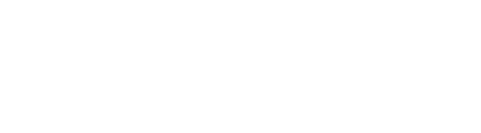 止まっているクルマの間をすばやくわたる