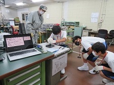 岡崎製作所にて中学生職場体験の受け入れを実施